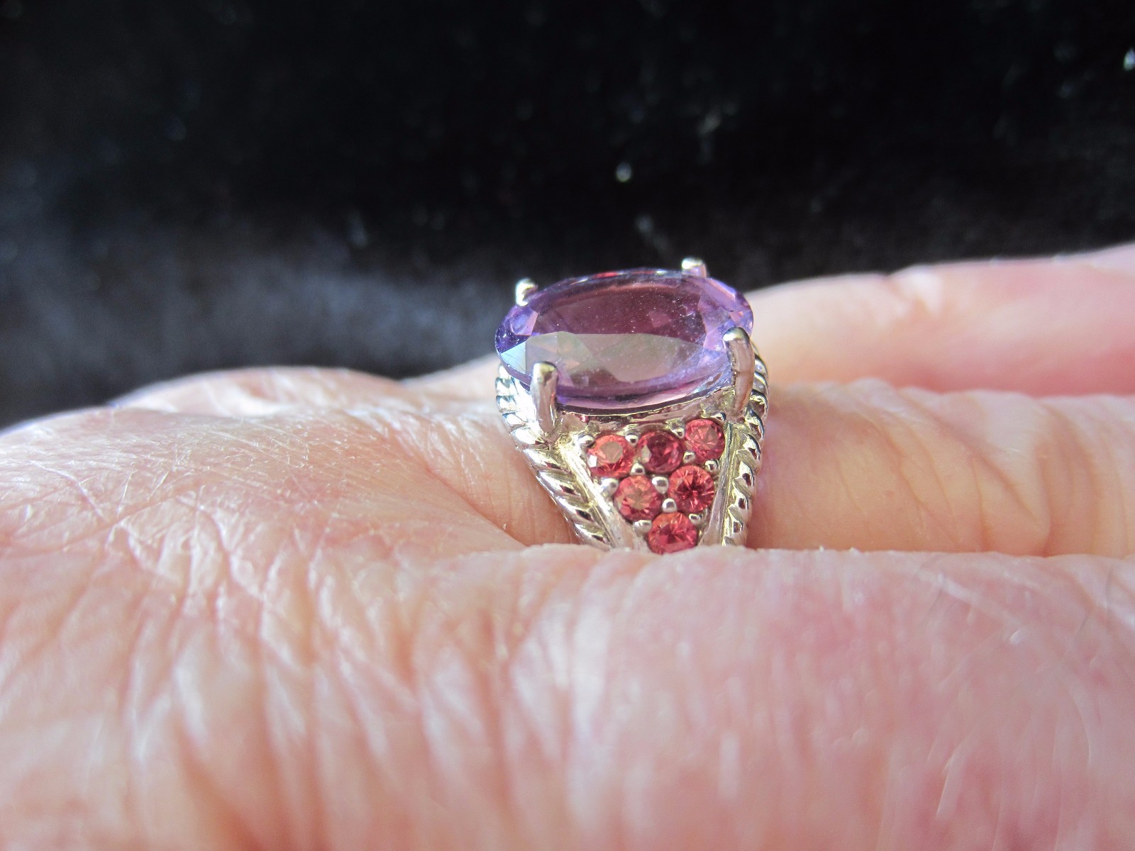 3.75 CTW AMETHYST & RED SAPPHIRE RING ~ SET IN 925 STERLING SILVER ~ SIZE 7