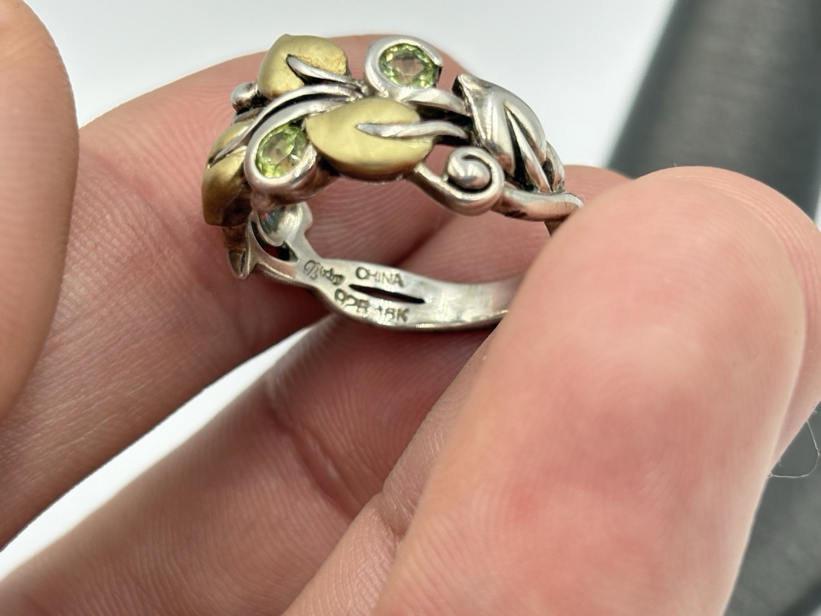 Barbara Bixby Sterling Silver 18k Gold Light Green Peridot Vine Band Ring