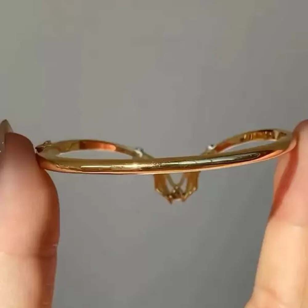 1Ctw Round Cut Moissanite Classic Elegance Women Bangle 14K Yellow Gold Plated