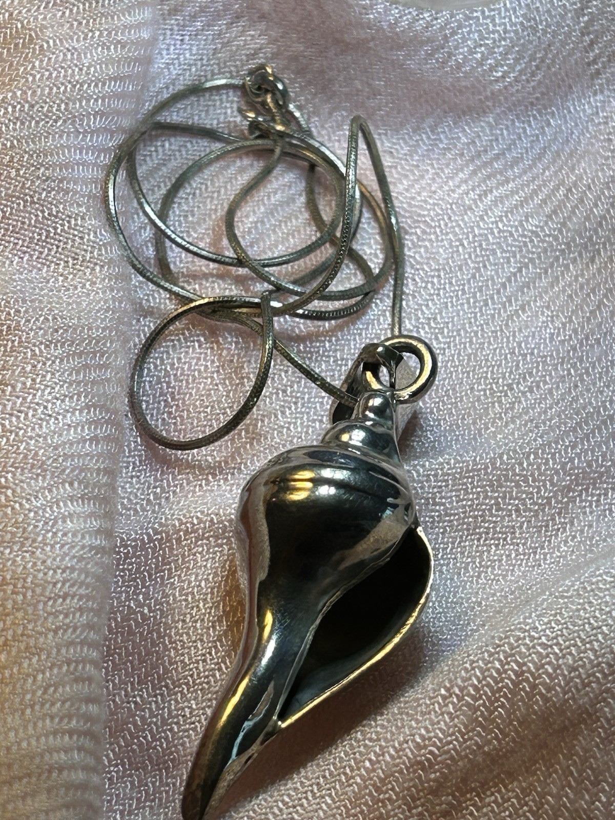 925 TN-49 Mexico Sterling Silver Conch Pendant & 925 Italy Necklace 18in 15g