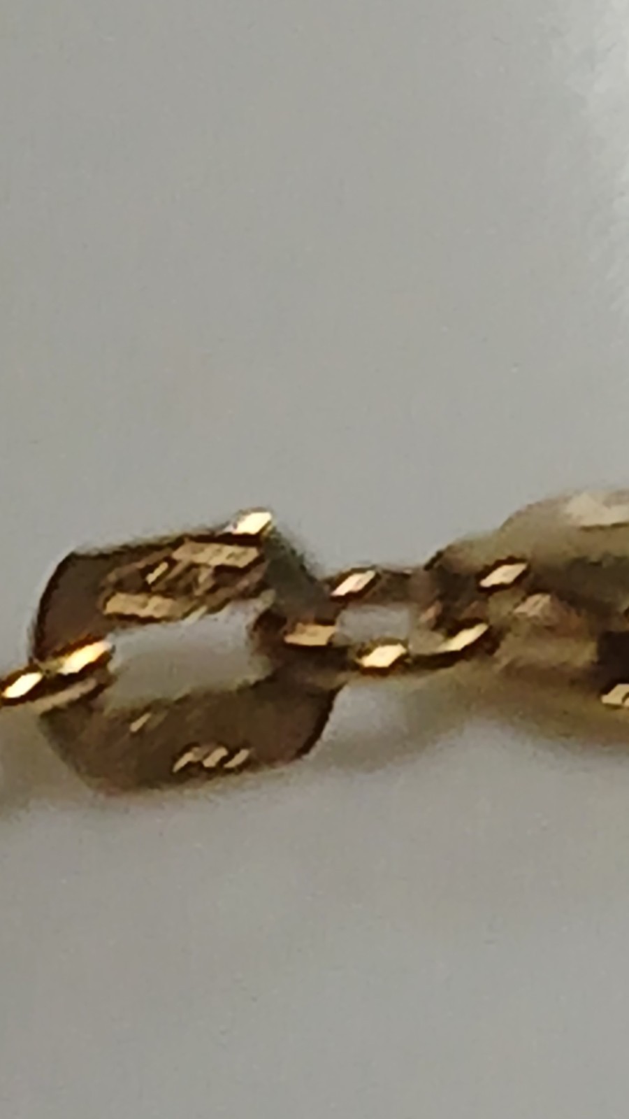 9ct Yellow and white Gold Bracelet.