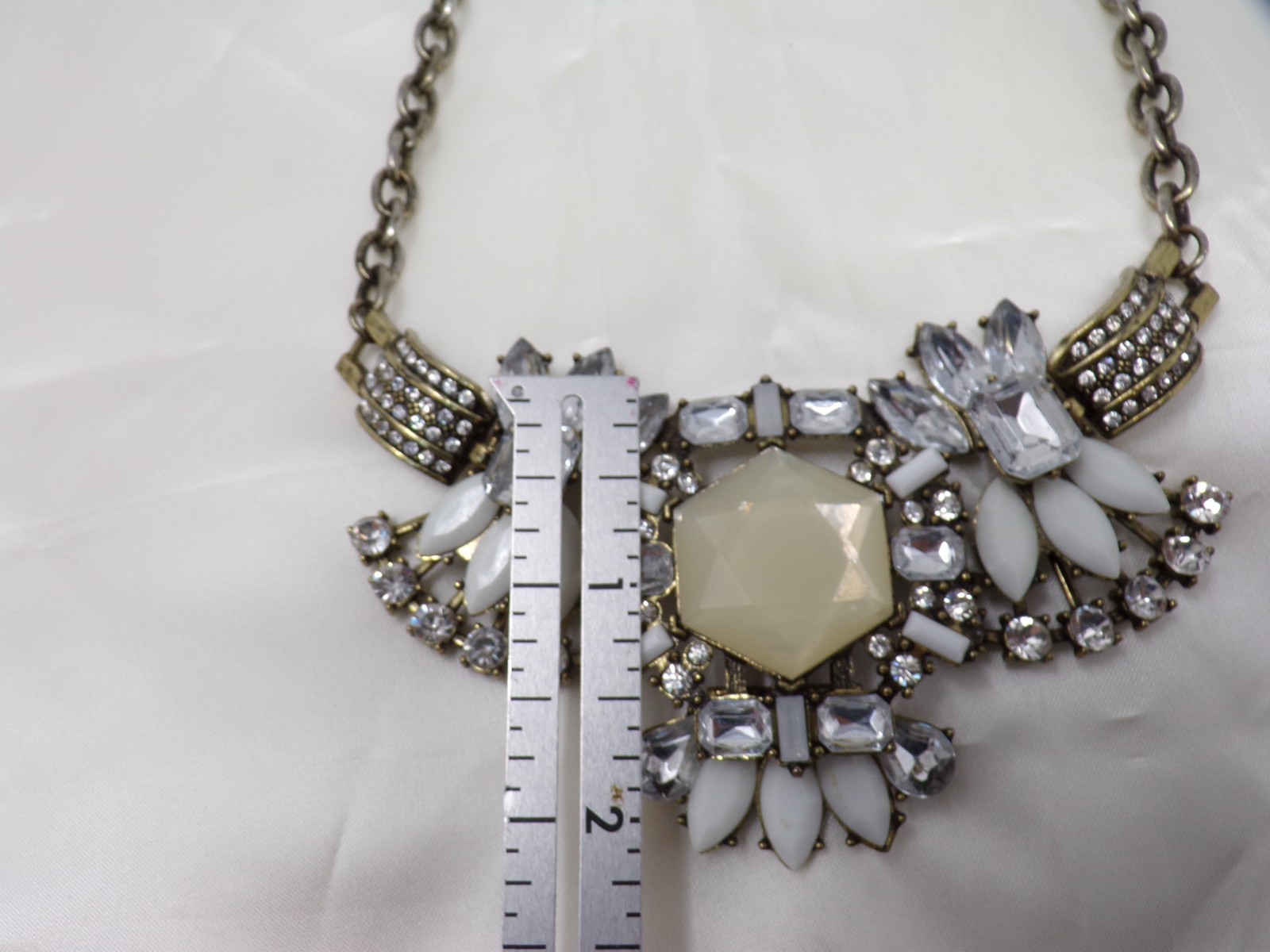 Vtg rhinestone white cream stones statement necklace Goldette? 60’s deco Fiore?