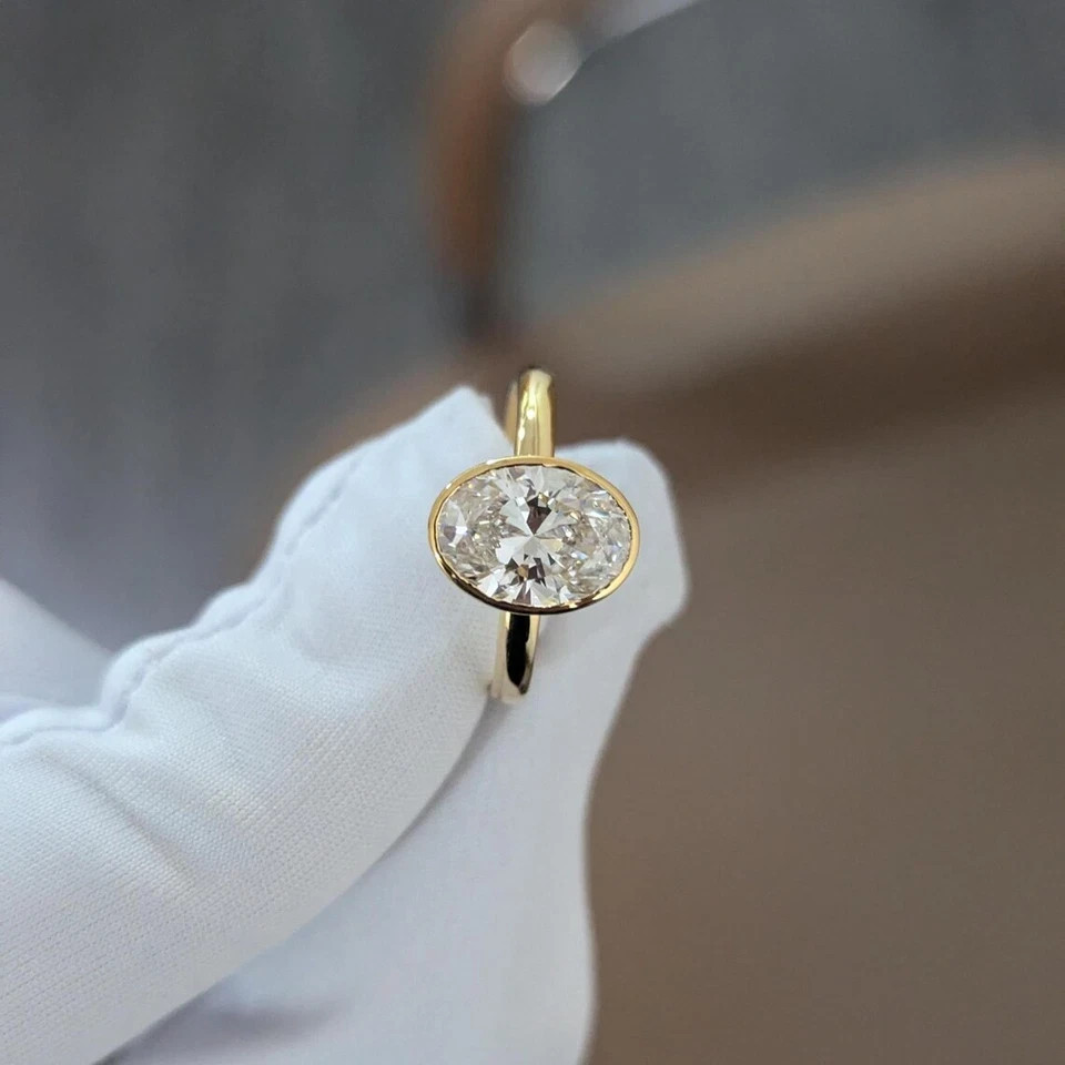 Lab Grown Oval Cut Diamond Wedding Ring 2 Carat CVD IGI E F VVS 14k Yellow Gold