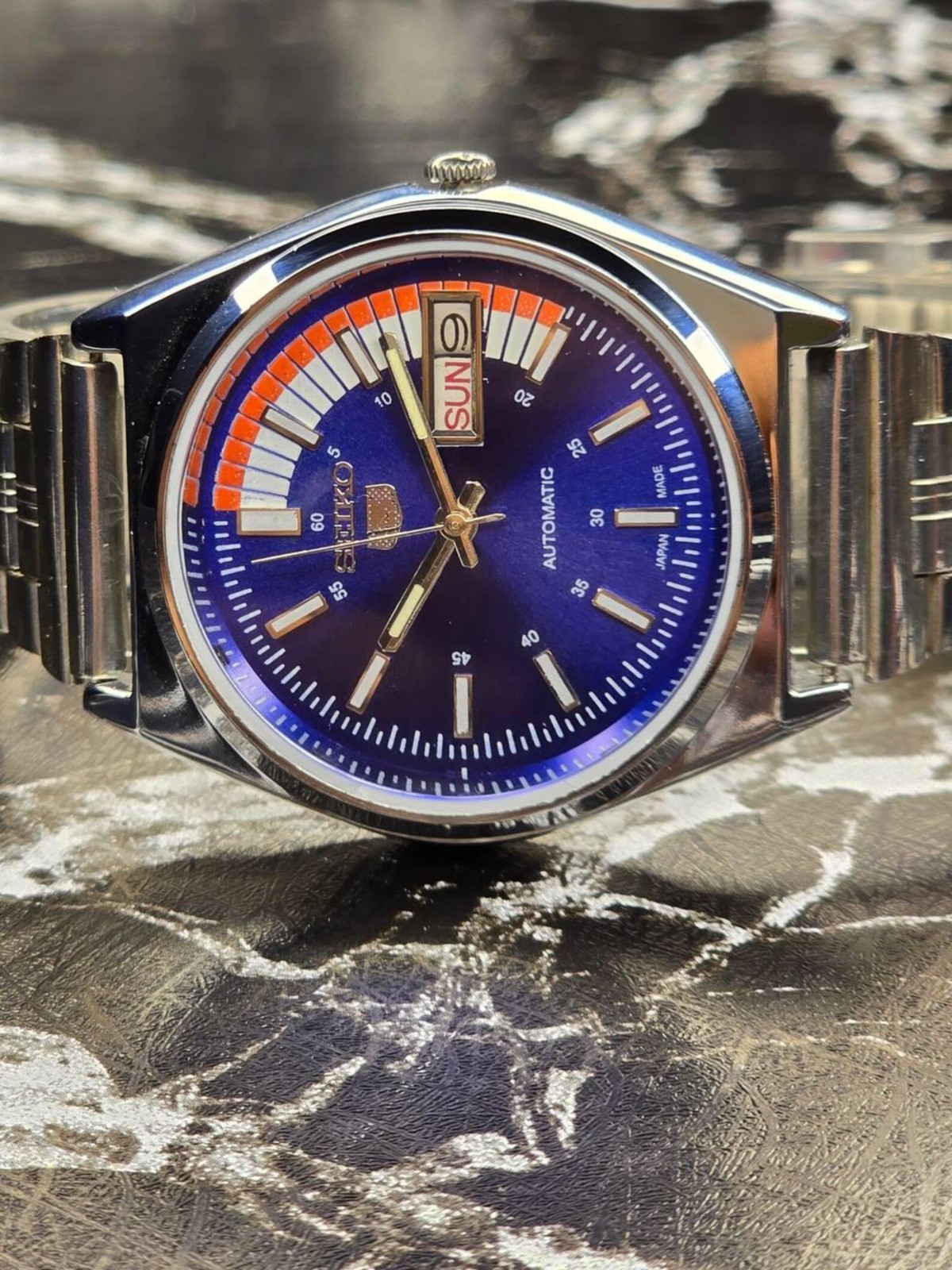 Vintage Refurbished Seiko Automatic Blue Day/Date Men’s Wrist Watch 36MM