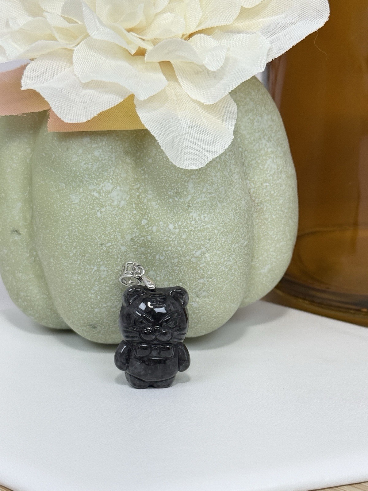 Wuji Jadeite Tiger Pendant 24.8/12.2MM