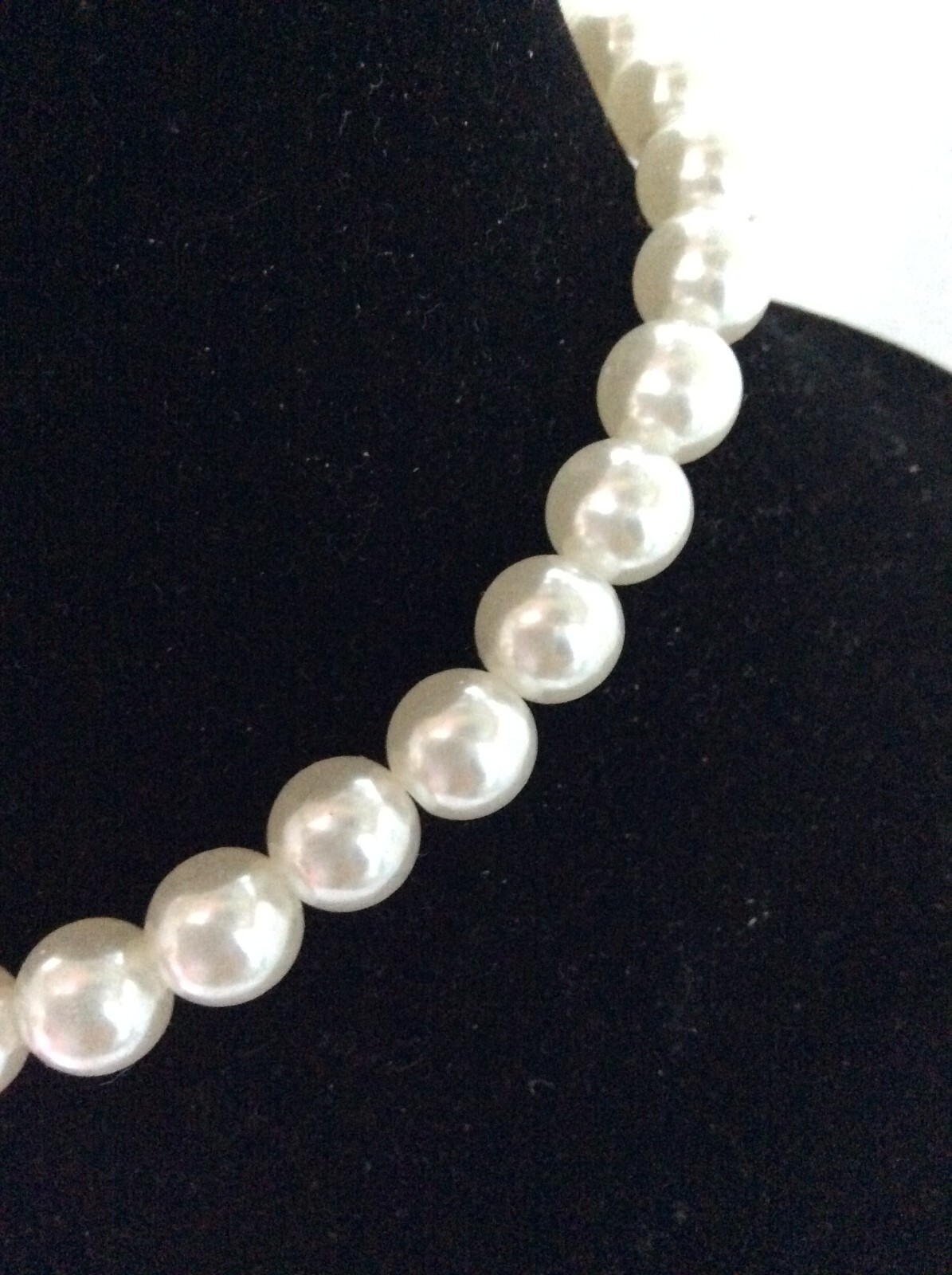 Pearl Tight Choker 32cm/12.5inch Necklace – Medium 8mm Faux Pearls