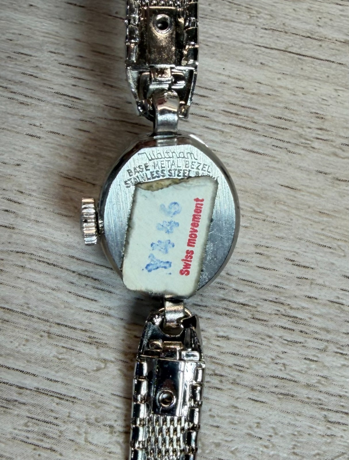Vintage Waltham 17 Jewel Ladies Watch Incabloc Swiss In Original Box Display