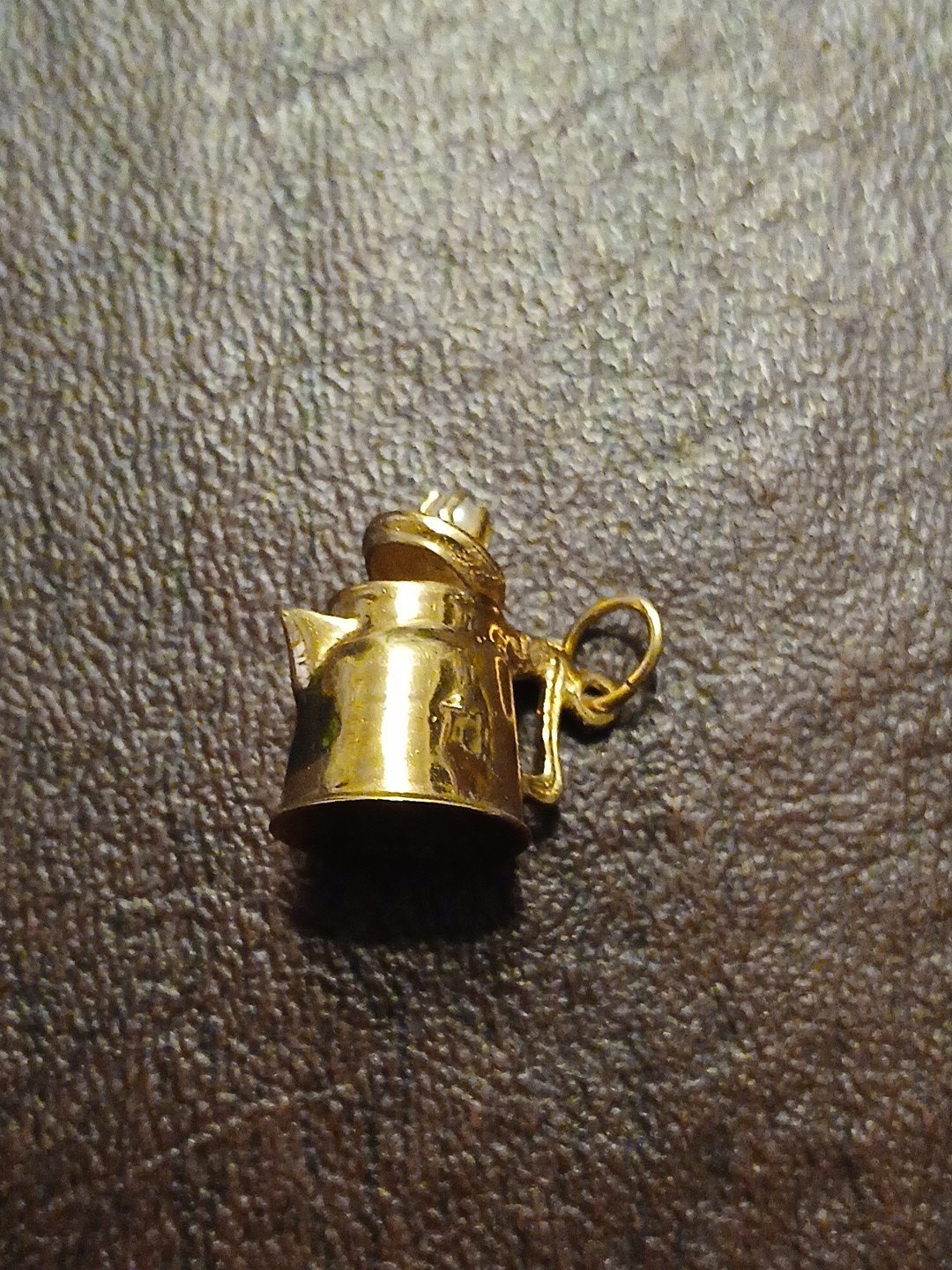 Awesome 3.3 Gram 14kt Solid Yellow Gold Coffee Pot Charm Pendent