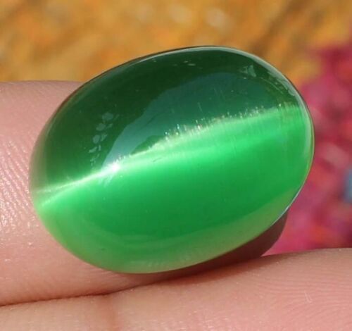 Natural Green Cat’s Eye 18.10 Ct. Cabochon Loose Gemstone for Ring & Pendant