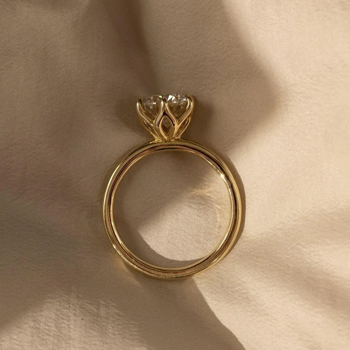 2.0Ctw Round Lab Grown/CVD IGI Certified Diamond Engagement Ring 14k Yellow Gold
