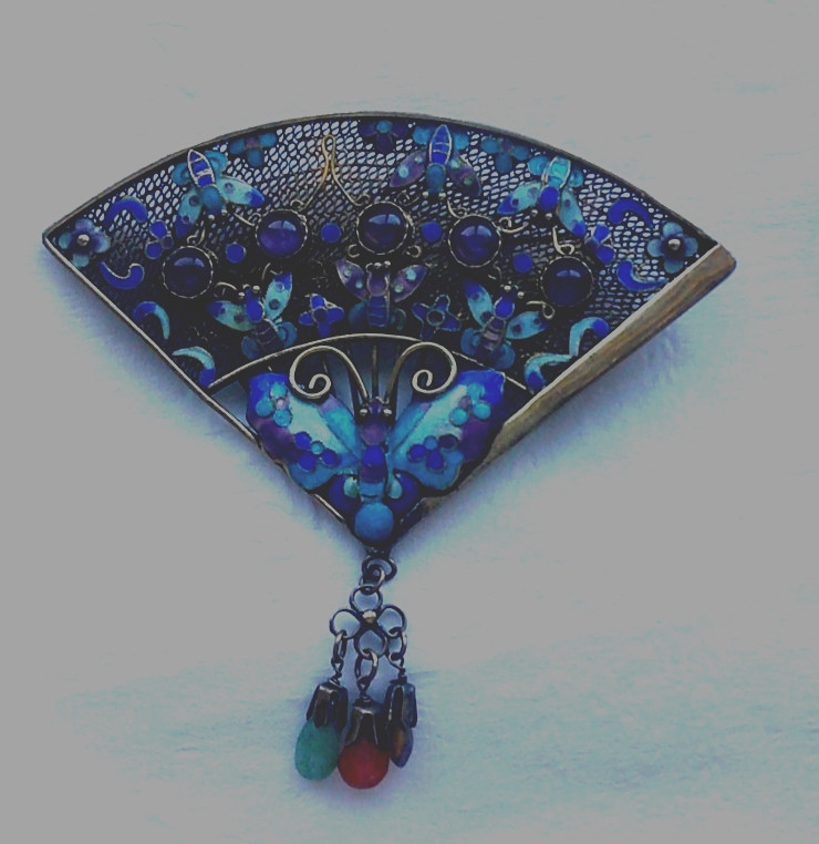 Antique Chinese Export Filigree Enamel Amethyst Cabochons Butterfly Fan Brooch