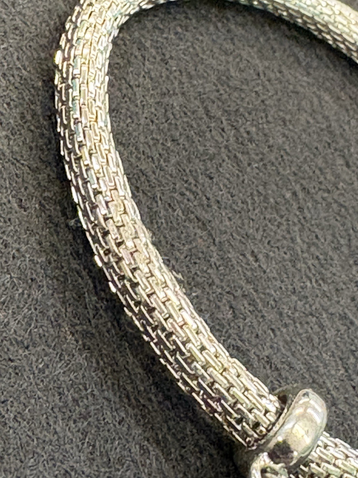 Silver Toned Mesh Bracelet With Rhinestone Heart Charm • Stretch Mesh