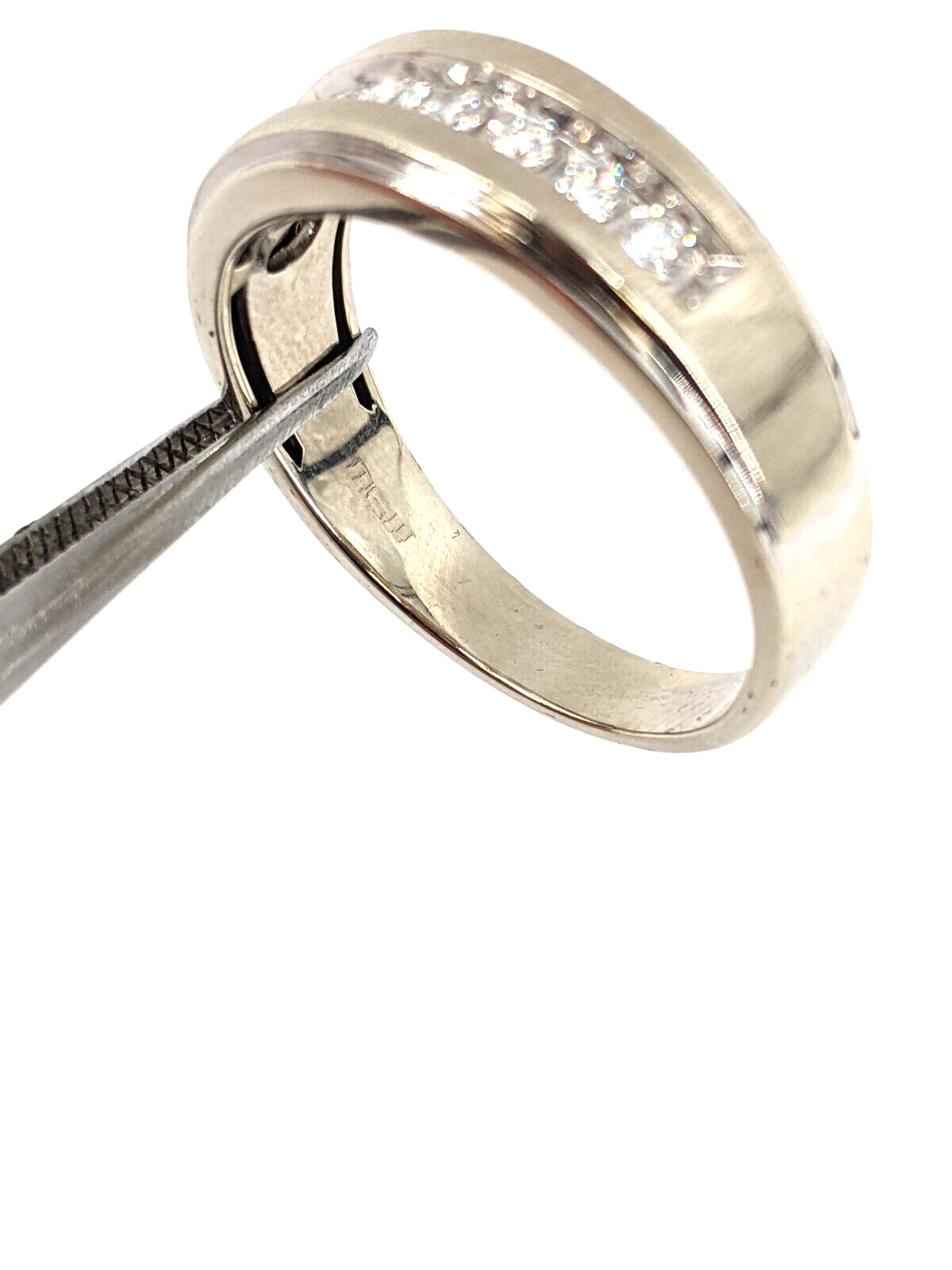 10KT White Gold 5.93g Men’s Diamond Ring Band (1/2cttw) Size 11.75