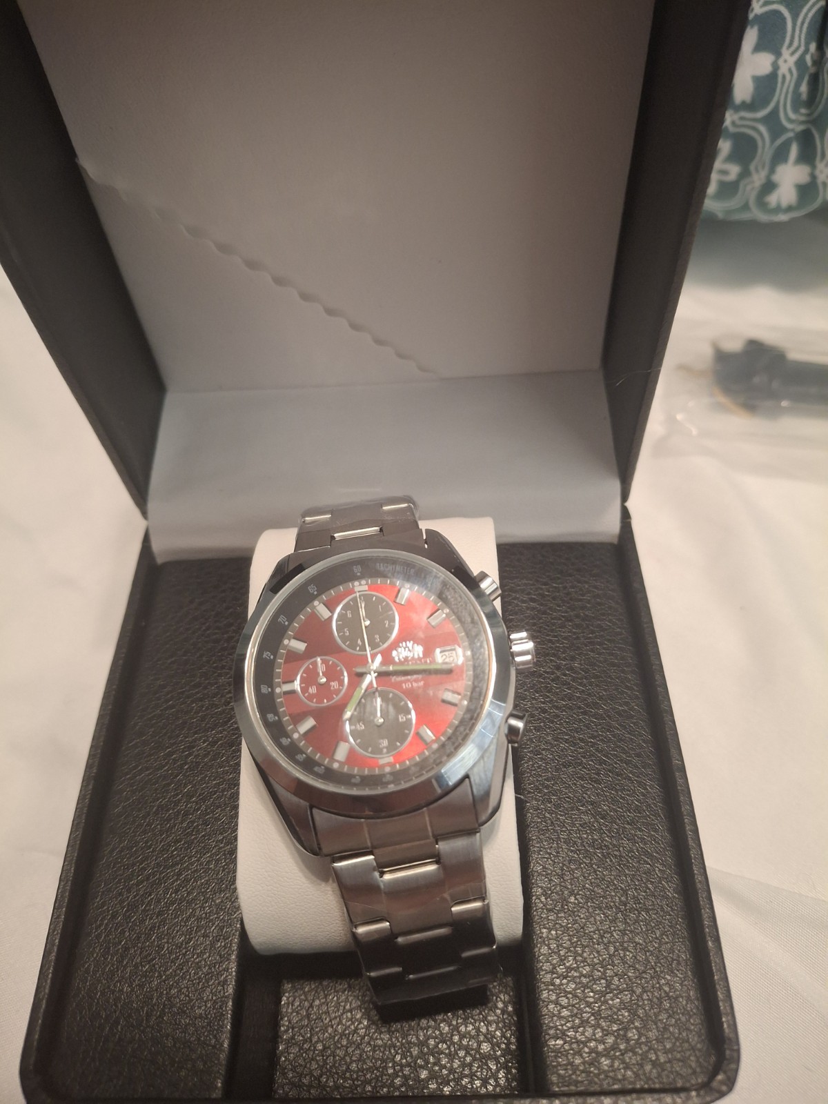 Orient Watch Men’s Quartz Chronograph Red Dial Stainless Steel Band Waterproof