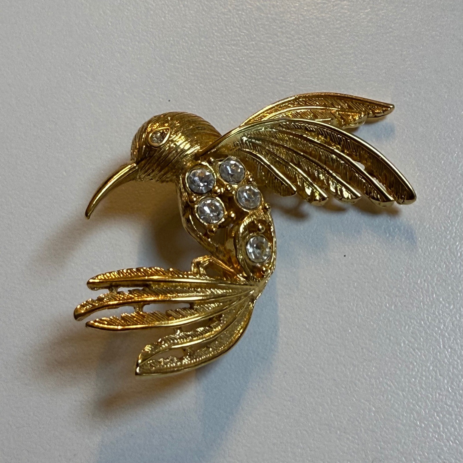 Napier Vintage Gold Tone Hummingbird Brooch Rhinestone Accent Bird Hallmarked