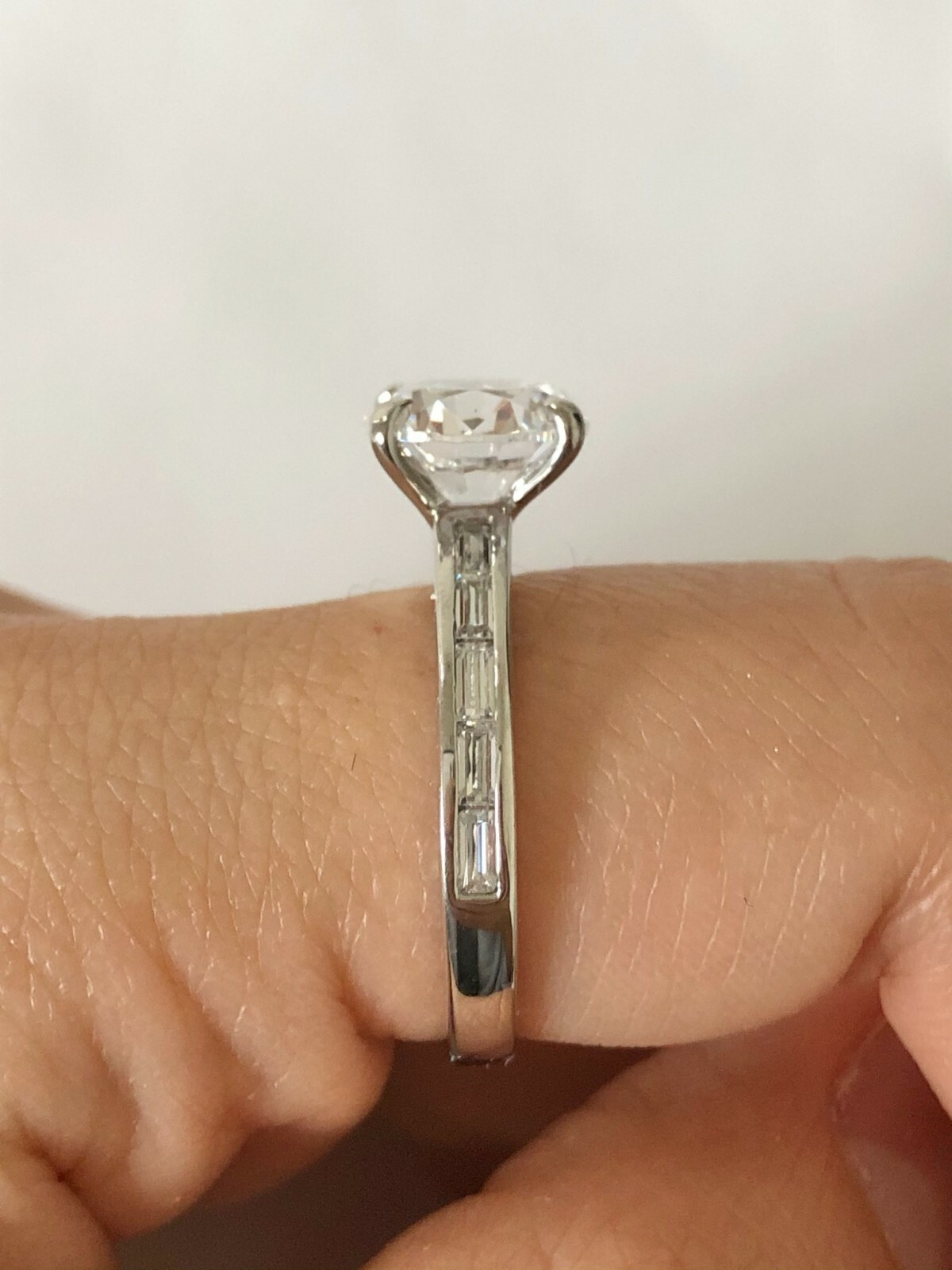 Elegant 2.5 CT Round Clear CZ 925 Silver Baguette Bezel Style Ring Size 8