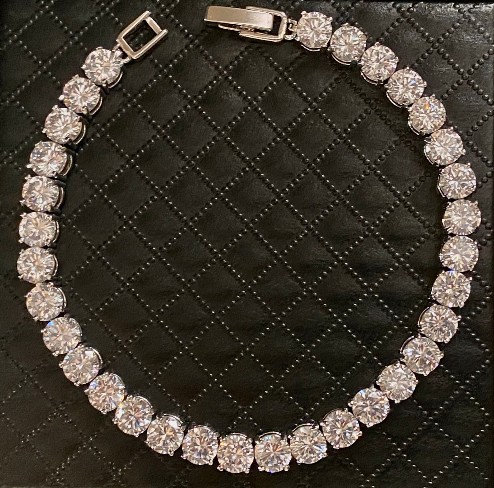 16 cwt Round Simulated Diamond Tennis Bracelet 18k White Gold Plated Over 7.5″