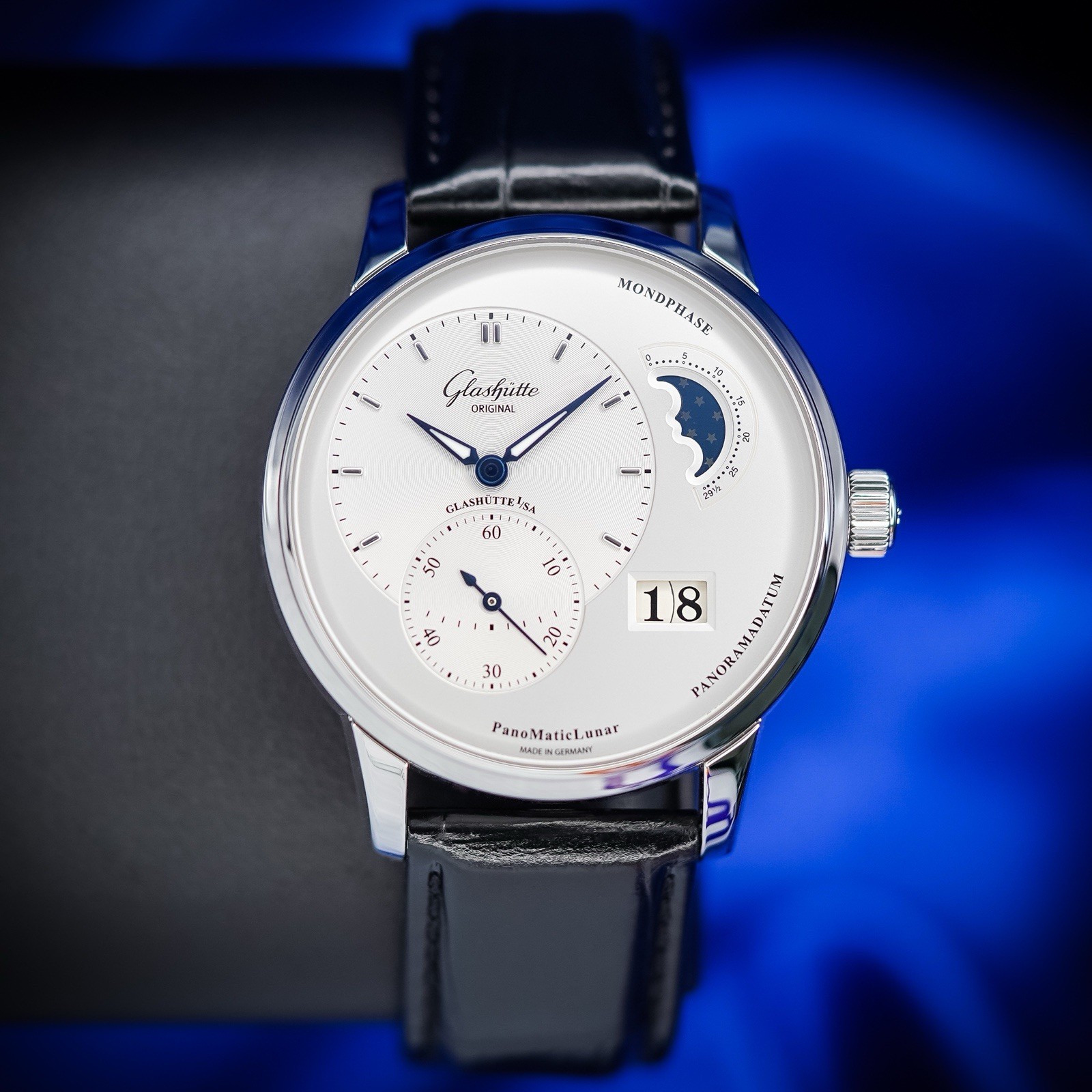 2025 Glashütte Original PanoMaticLunar 1-90-02-42-32-05 40mm Silver Box Papers