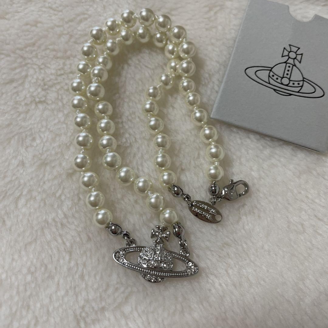 Vivienne Westwood Necklace Pearl Choker Mini Bas relief Silver w/Pouch NO BOX