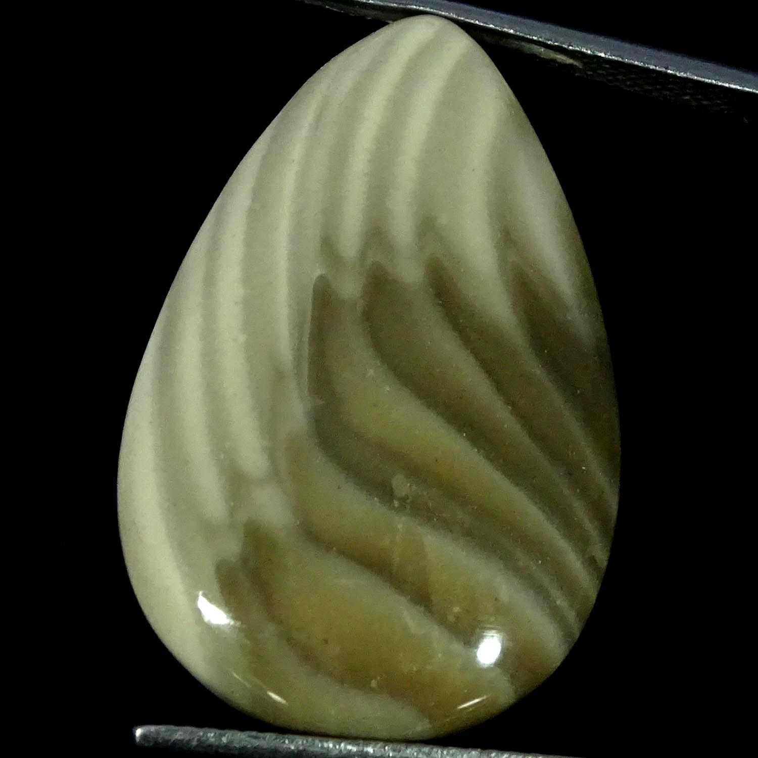 25.60Cts 100% Natural Poland Flint Pear Cabochon Gemstone 19X30X6MM