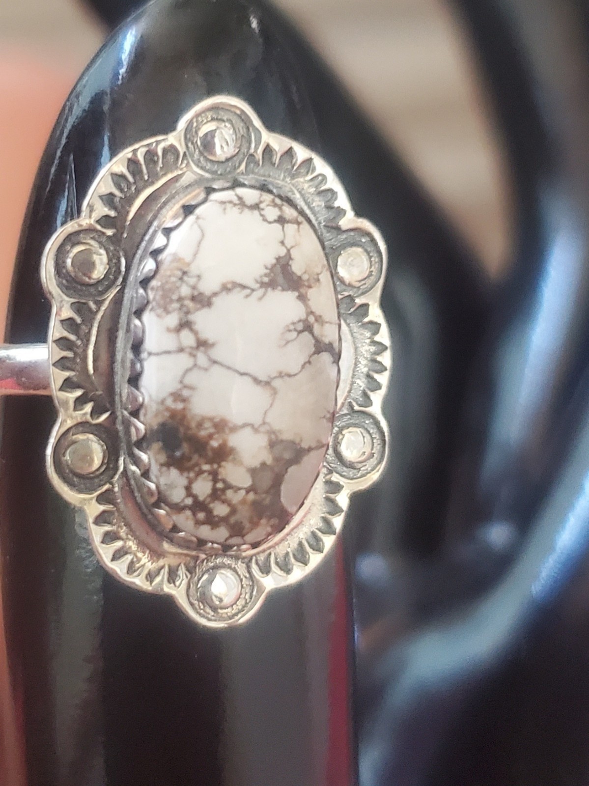 925 Sterling Silver Natural White Horse Turquoise Bezel Ring Size 6