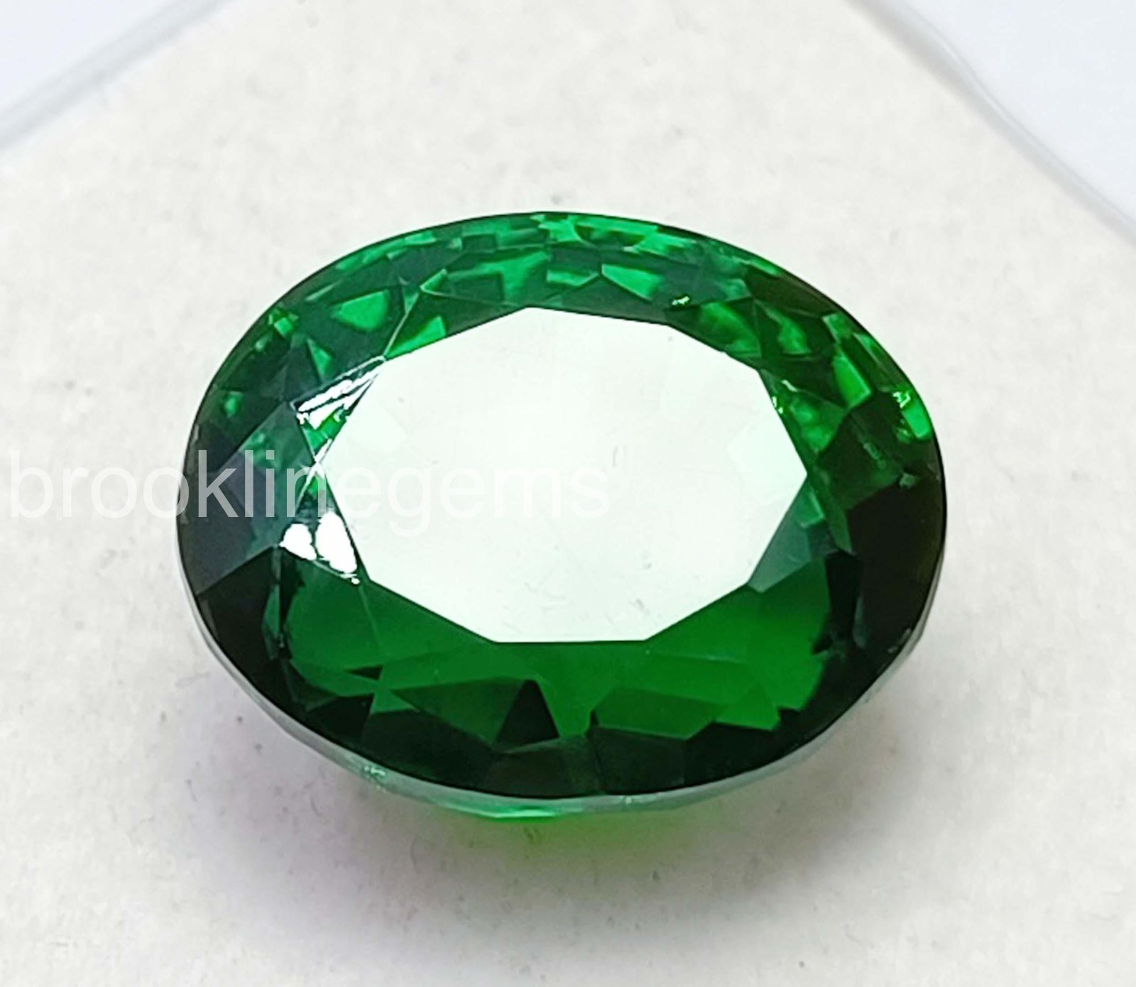 Premium 21.25 Ct Natural Colombian Emerald – Oval Cut, EGL Certified (5AJR)