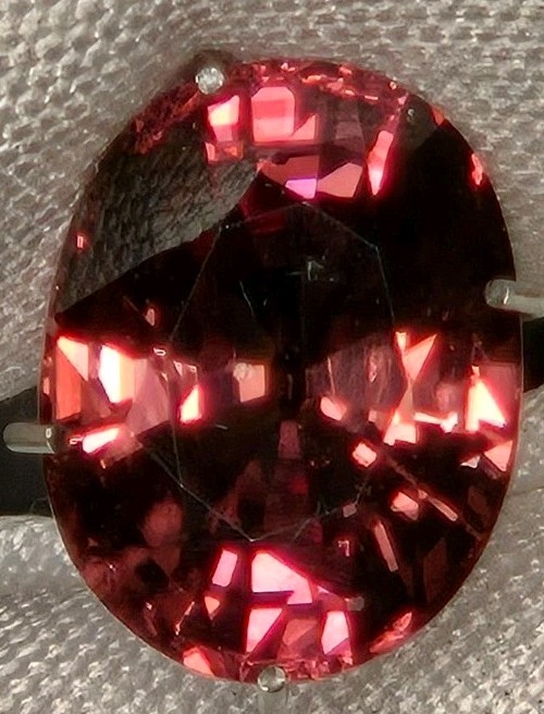 Natural Spessartite Garnet 4.10ct Oval Deep Red-Orange Untreated Loose Gem