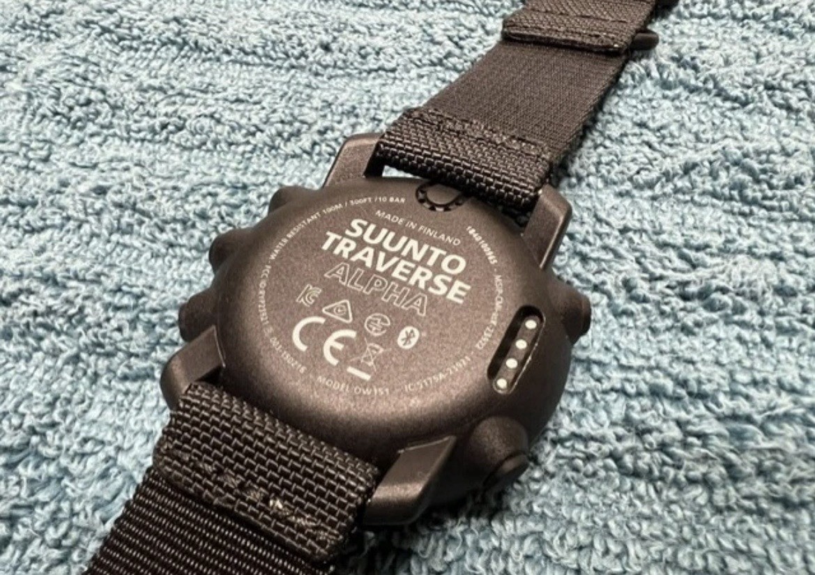 Suunto Traverse Alpha Stealth Smart Watch – GPS – Amazing Condition!