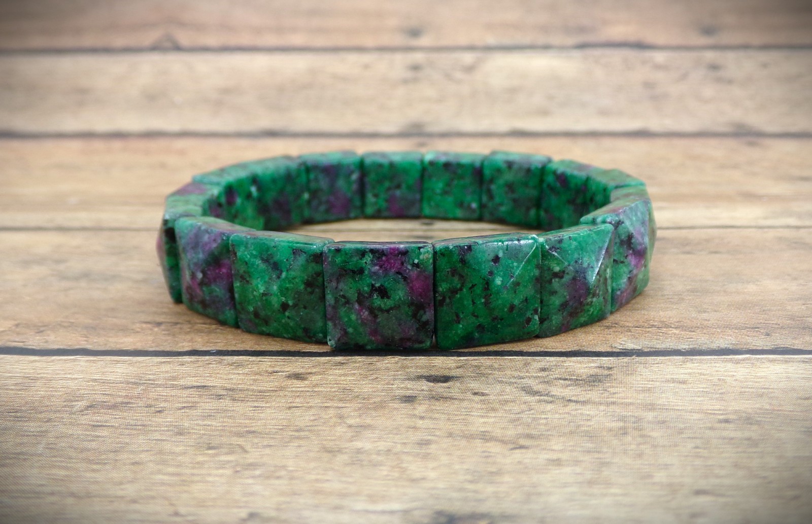 Ruby zoisite stone stretch bracelet purple green color gemstone 7.5″ New