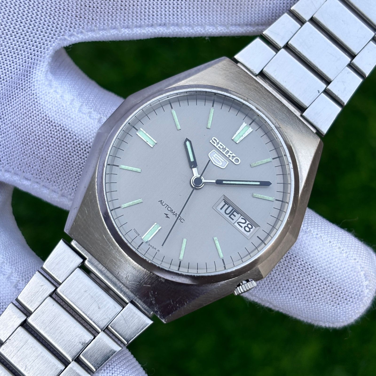 Vintage Seiko 5 Soft Skin Dial well kept Automatic Japan Men’s Watch 7009-8830
