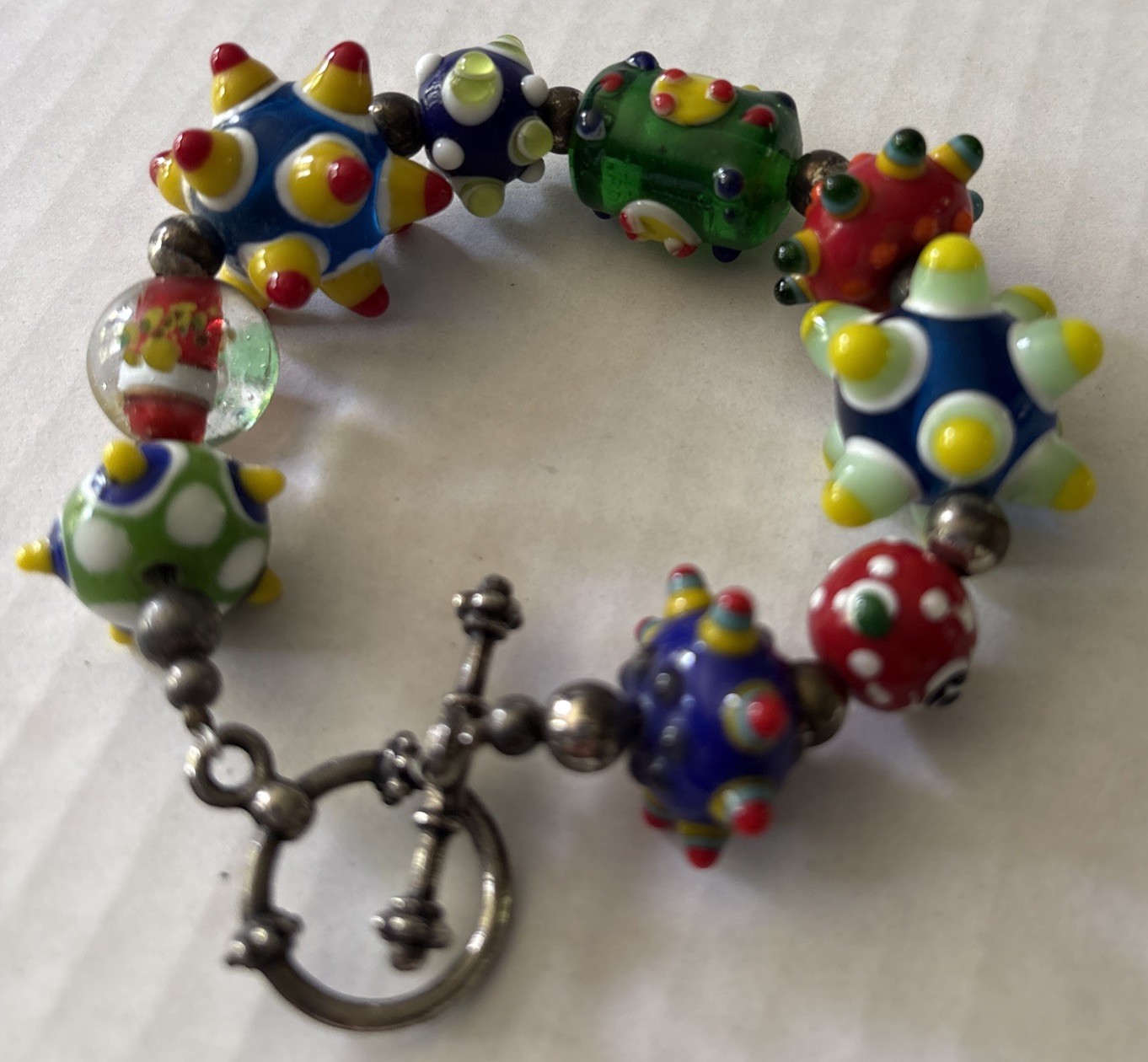 VTG MULTICOLOR LAMPWORK ART GLASS BEAD BRACELET