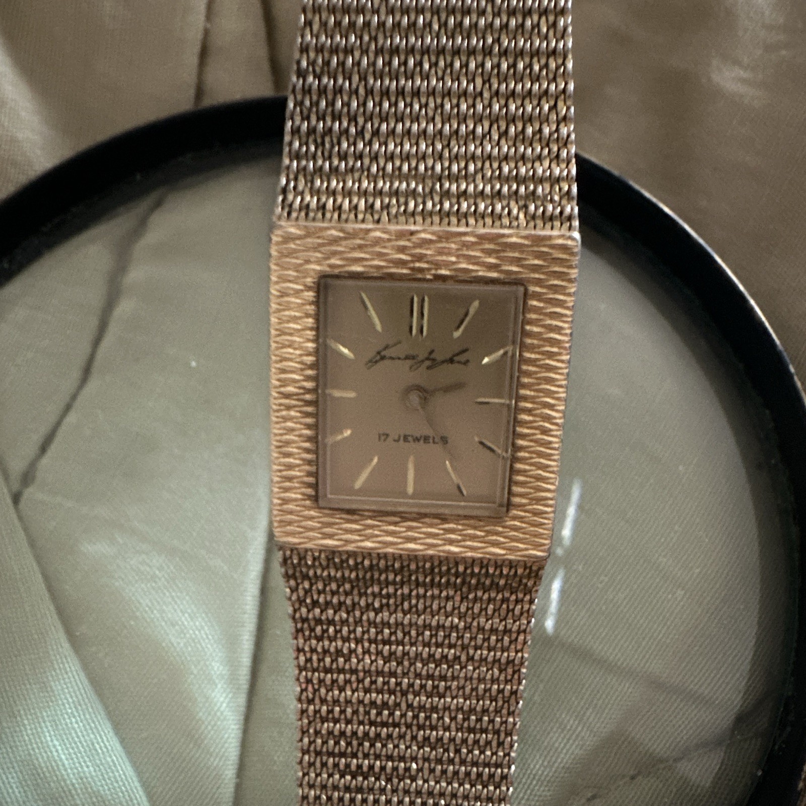 Kreisler Women’s 17J Manual Wind Rectangle Watch Gold Mesh Band Analog