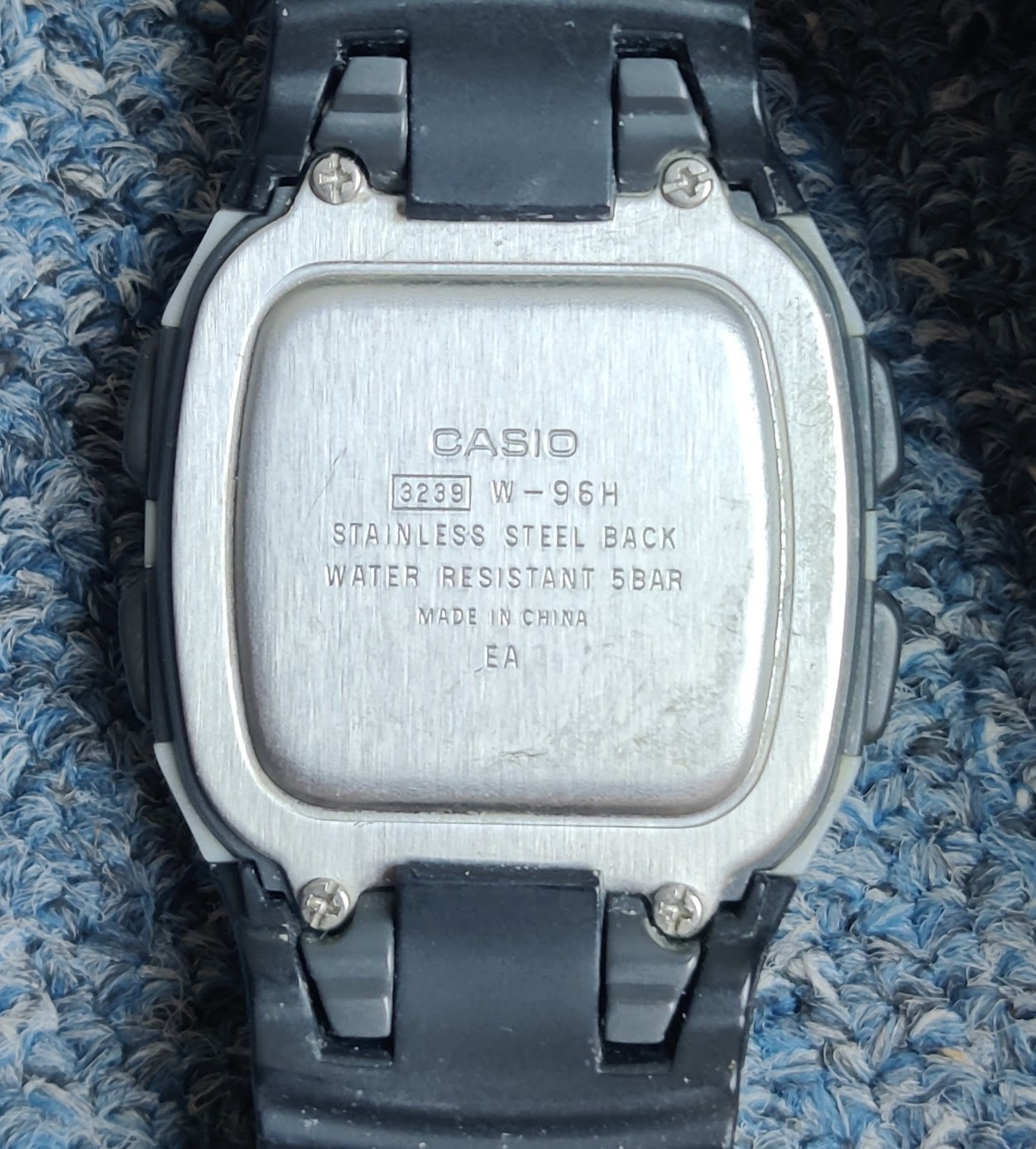 Casio W-96H (3239) Men’s Wristwatch – Black
