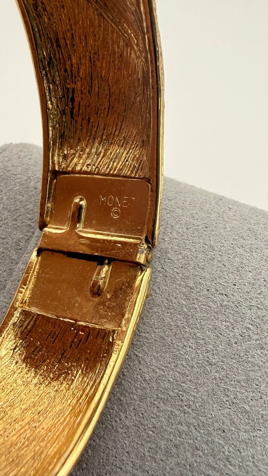 MONET Original Vintage Signed Designer MCM Modern Brush Gold Cuff Bracelet 7″