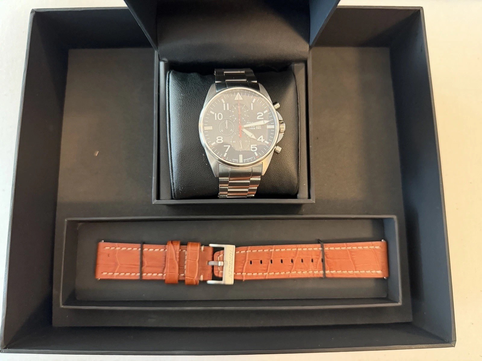 Torgoen T44 Men’s Chronograph Date Quartz Blue Dial 44mm 100m Box Extra Strap