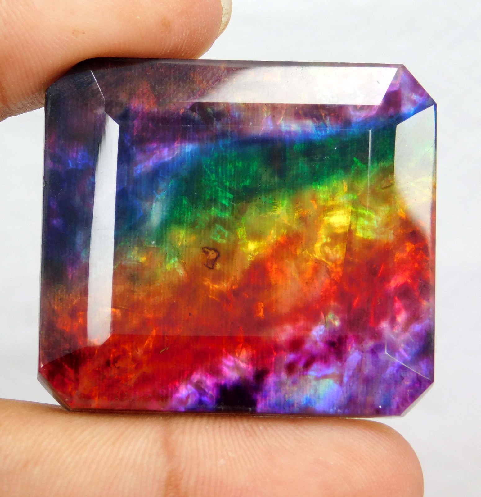 Certified 105.95 Ct Natural Ammolite Gemstone – Unique Opal-Like Loose Stone