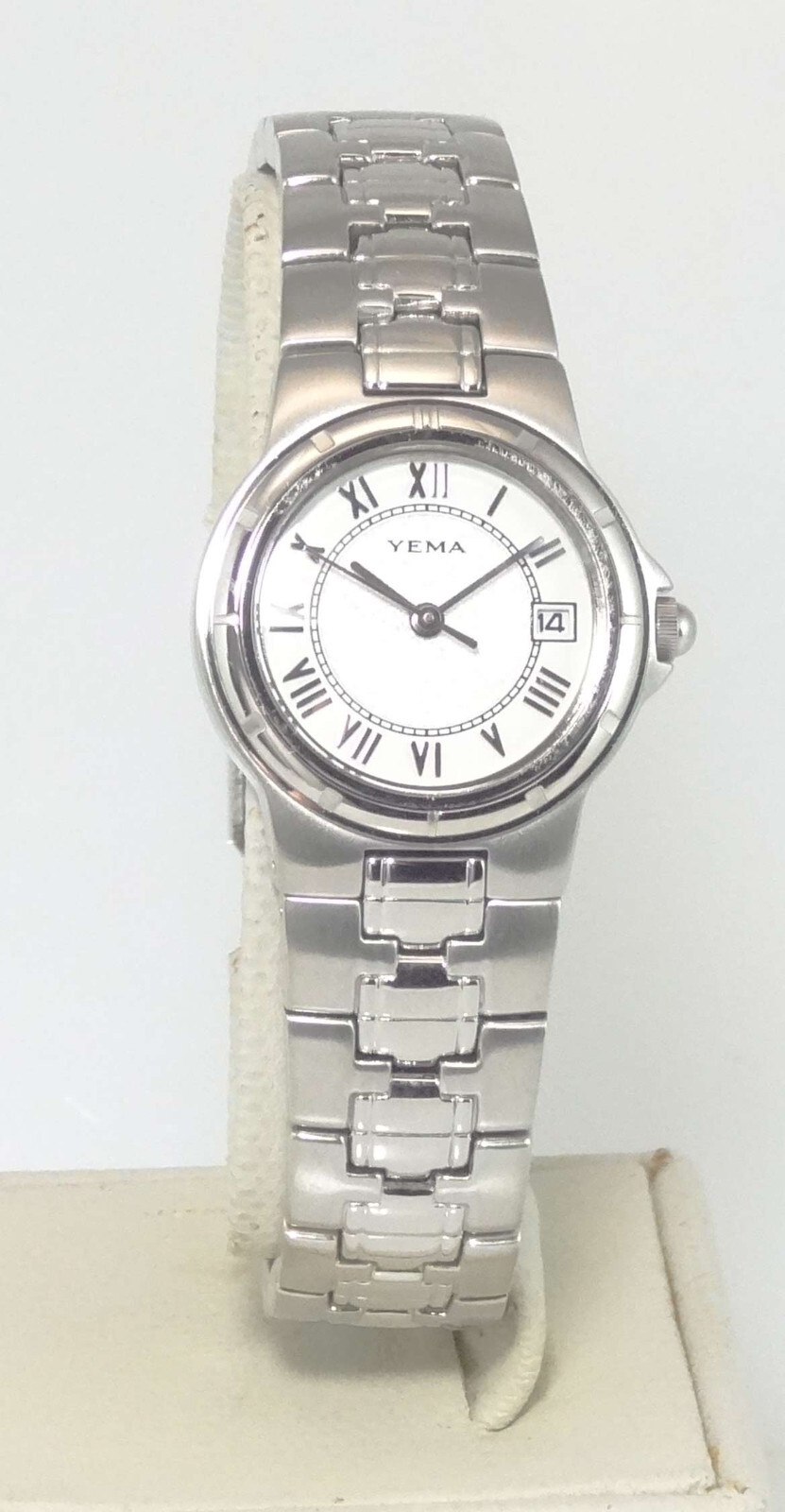 NEW YEMA Paris by Seiko YM 698 Women’s Quartz 30M Sport Watch Vintage Stock