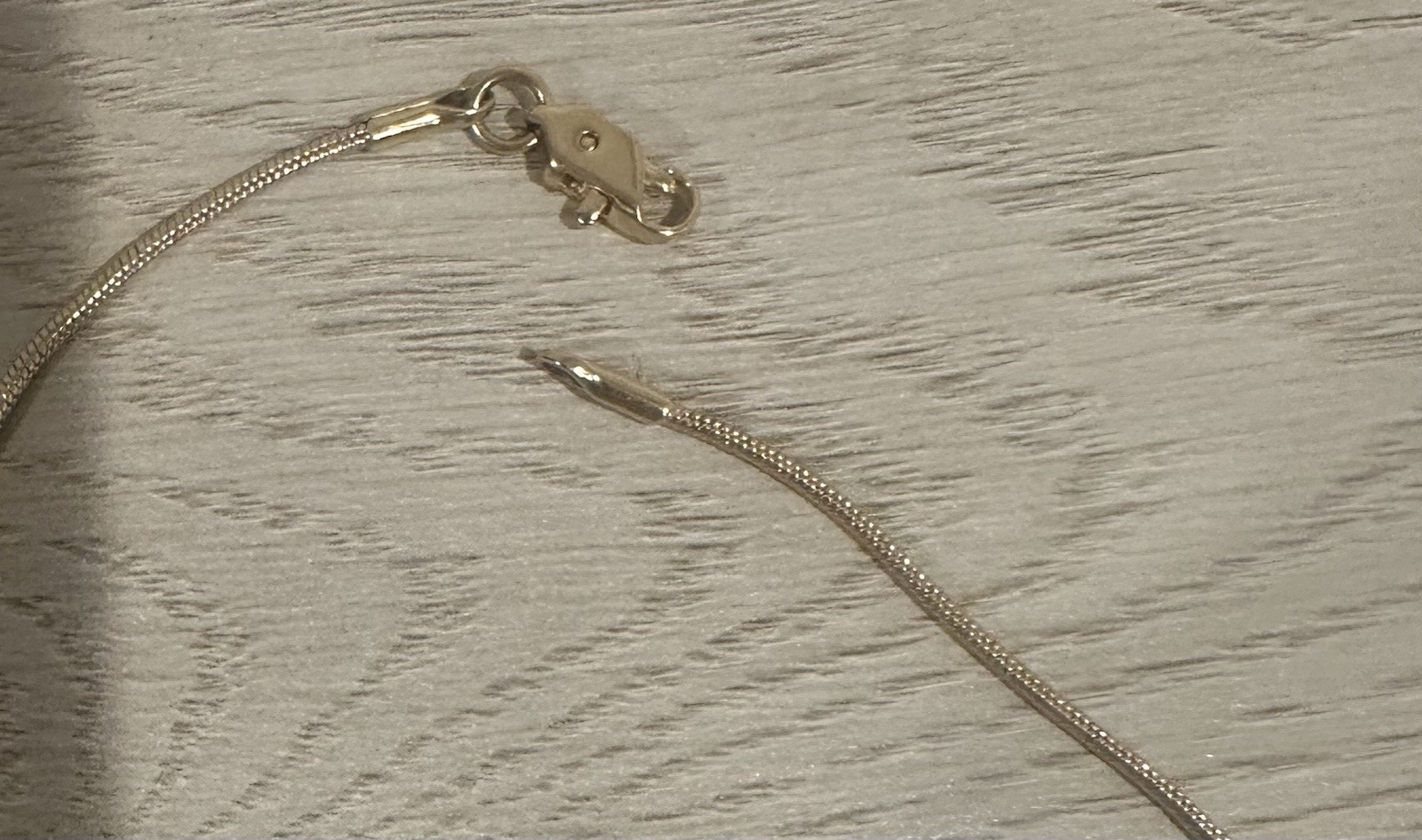 Gold Tone Snake Chain Necklace Craft Jewelry 18″ Lobster Clasp
