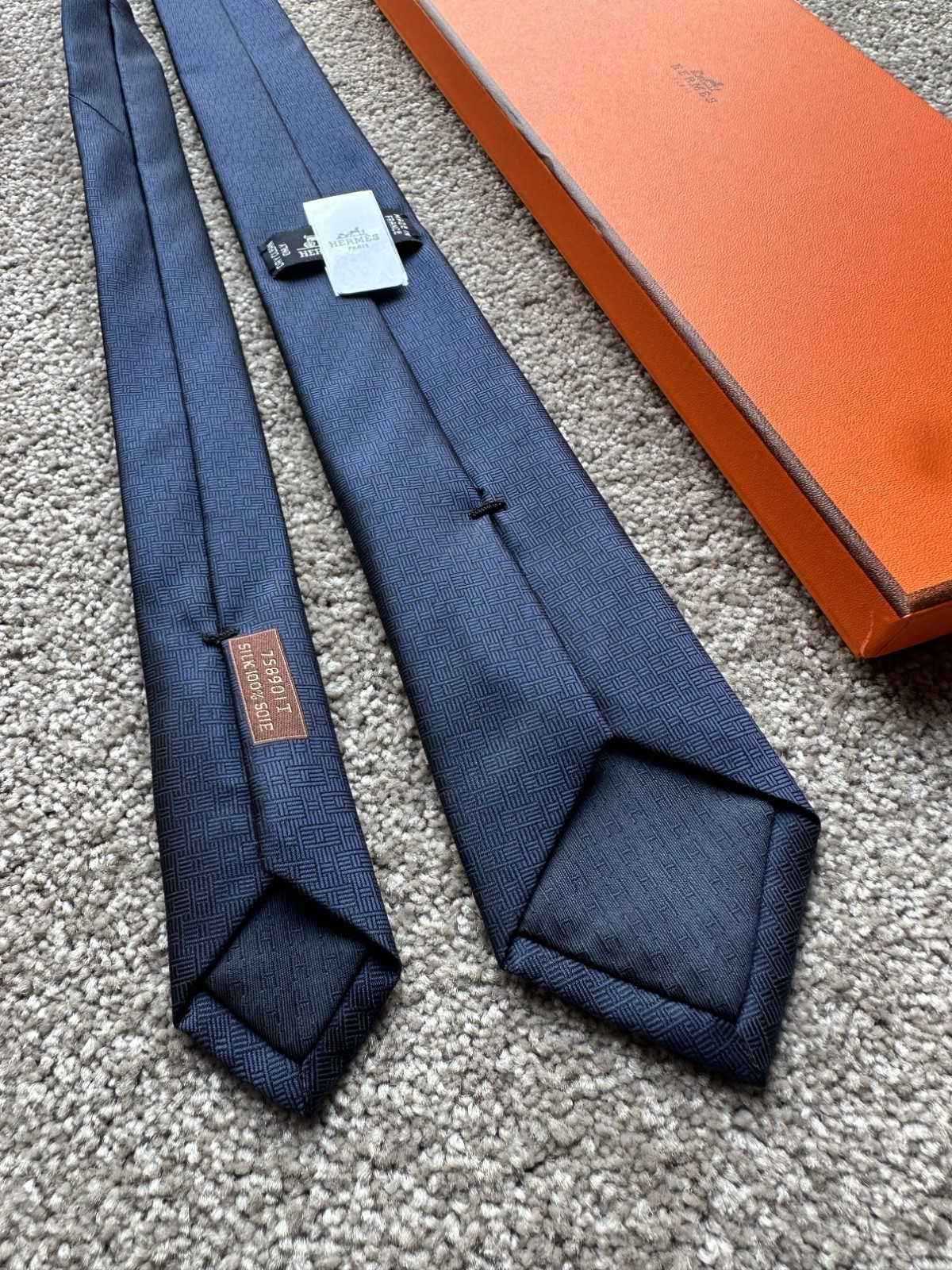 Hermès Paris Navy Blue Micro H Jacquard Silk Tie Kelly Lock Cadenas Padlock