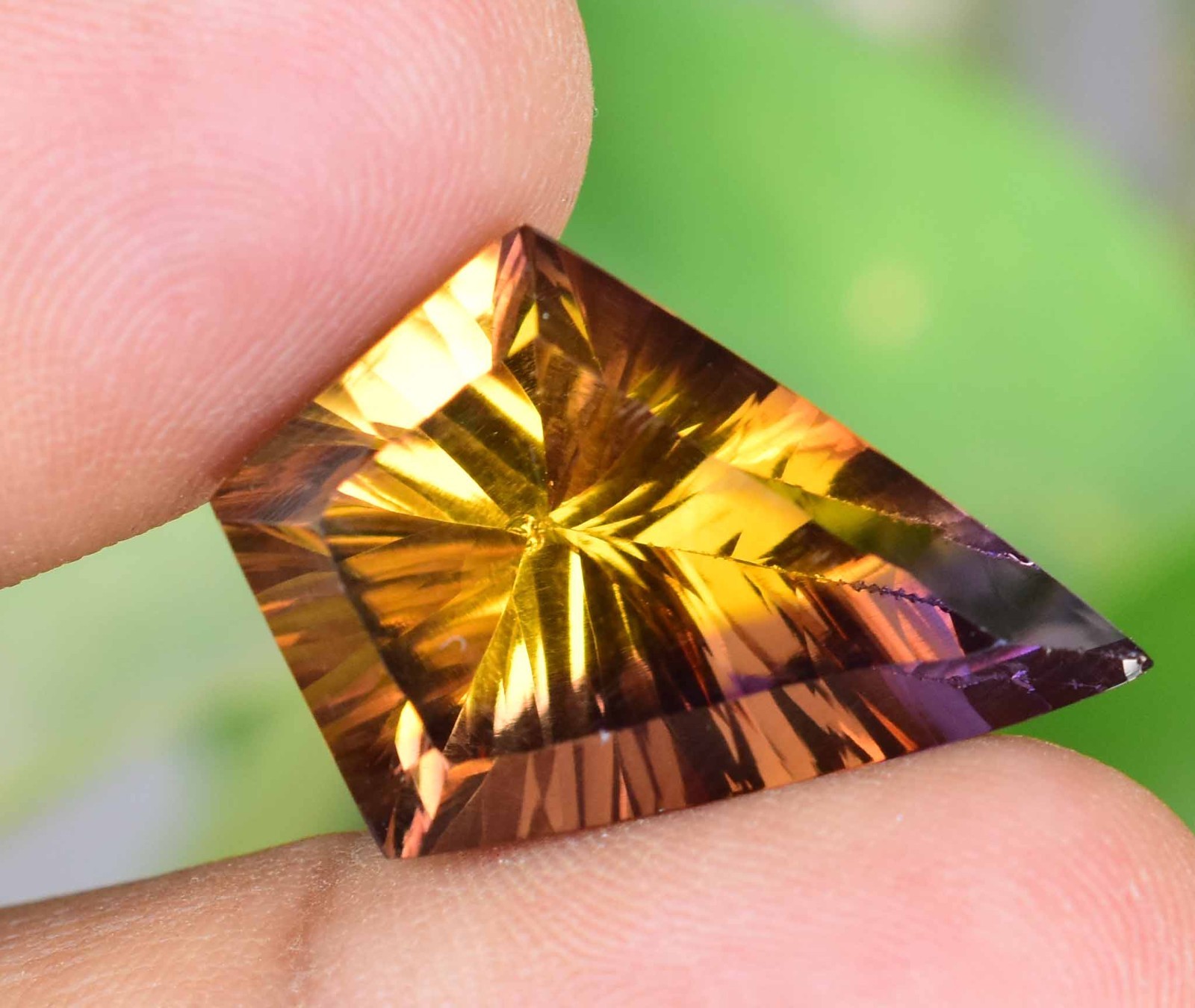 Natural Bolivia Ametrine Bi-Color 20.55 Ct Untreated Certified Loose Gemstone