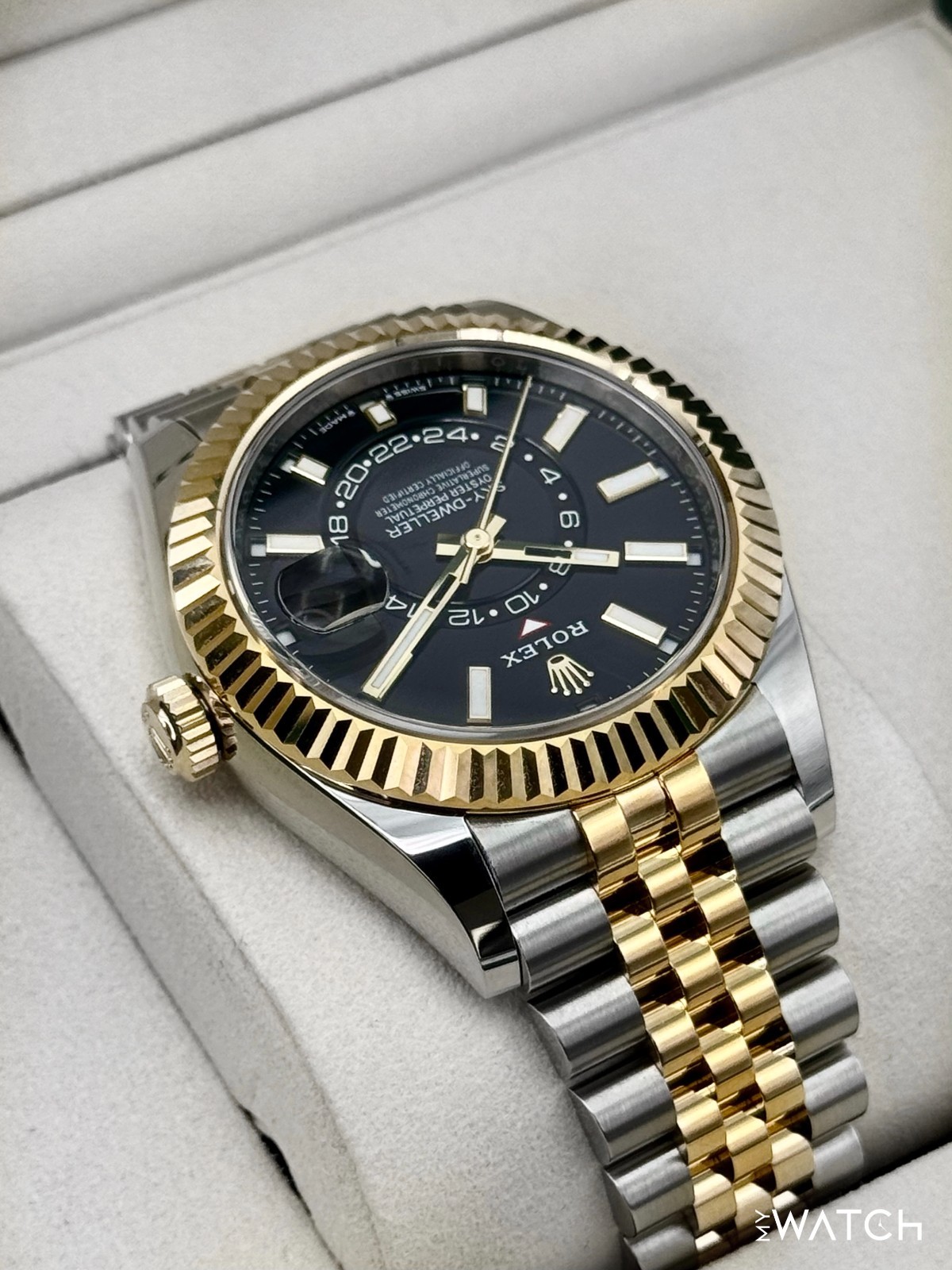 NEW 2025 Rolex Sky-Dweller 42mm 336933 Two-Tone Jubilee Black Dial