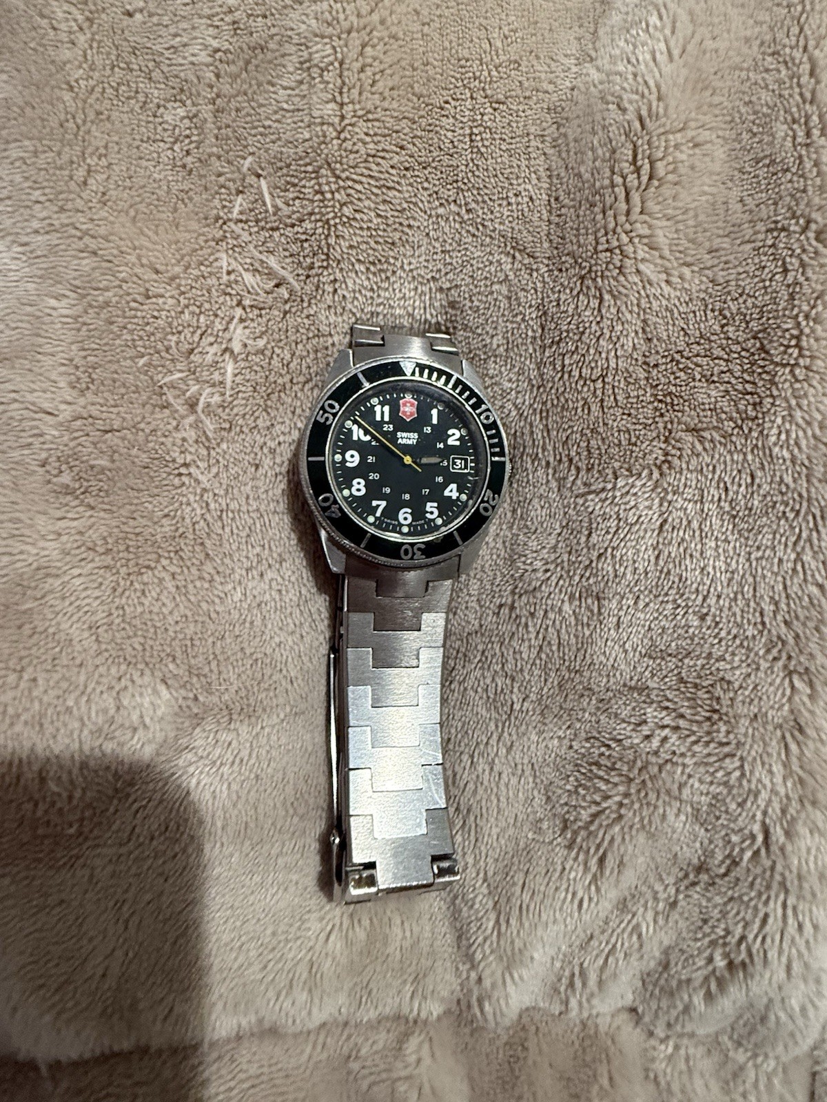 Victorinox Swiss Army Lancer 100 Quartz Watch Vintage