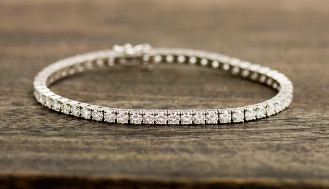 Women’s Tennis Bracelet For Valentine Round Cut Natural Diamond 14k White Gold