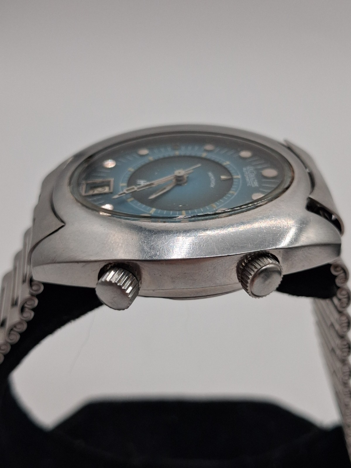 1970s Le Coultre Memovox “Egg” Blue Dial Stainless Steel Wristwatch