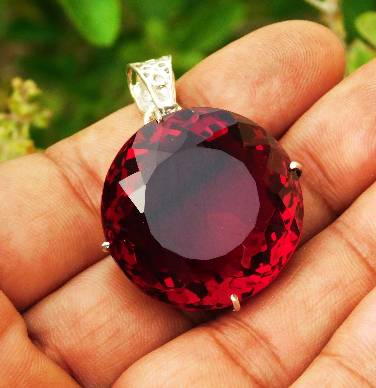 104.15cts. Natural Round Cut Madagascar Red Ruby Sterling silver Pendant