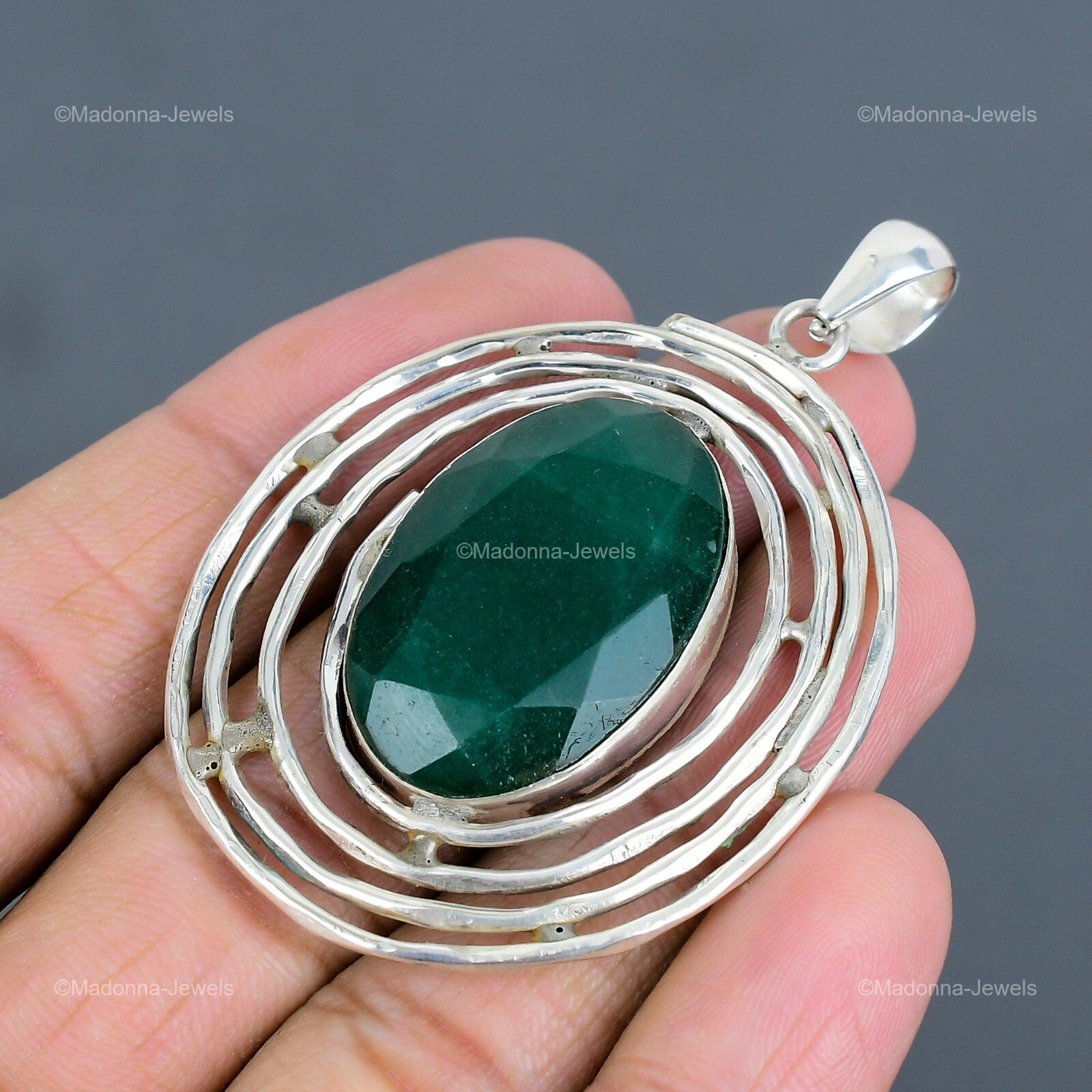 Valentines Deal 925 Silver Oval Zambian Emrald Stone Anniversary Pendant Jewelry