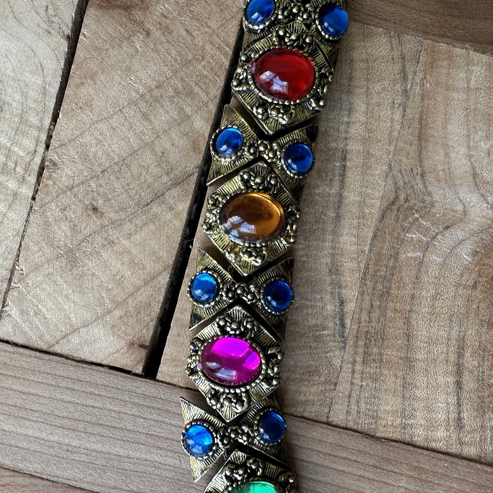 VTG Byzantine Etruscan Mogul Cabs Bracelet 7 Inch w Earrings Multicolor Ornate