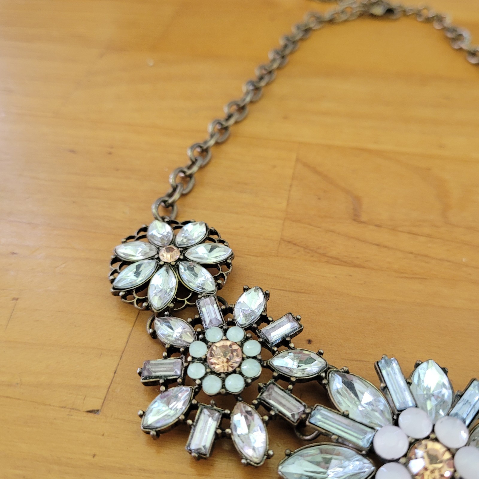 Rhinestone Floral Bib Statement Necklace Gold Tone Crystal Flower Collar
