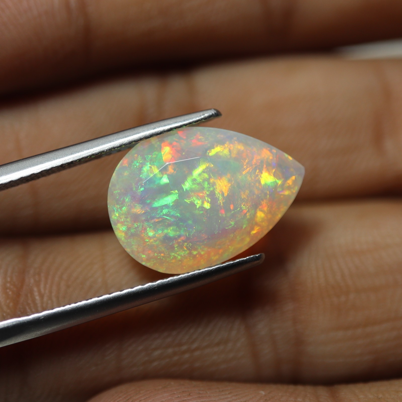 5.3Cts Real AAA Ethiopian Opal Green Red Fire Faceted Pear Gemstone 15.8×11.4MM