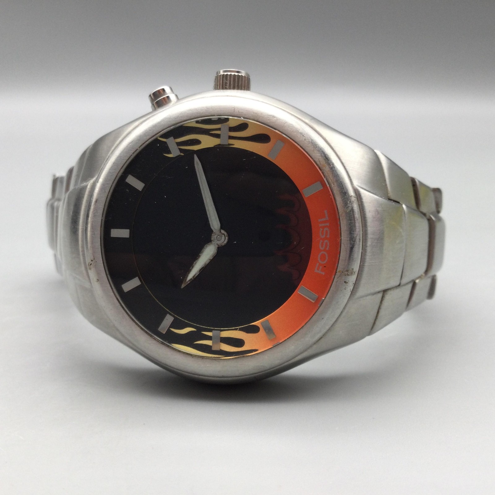Fossil Big Tic Mens Watch 39mm Red Flame Animation JR-8115 New Battery 7″